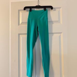 Lulu size 4 turquoise align legging